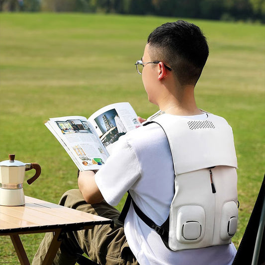 Semiconductor cooling clothing, back pad, outdoor construction air conditioner, waterproof