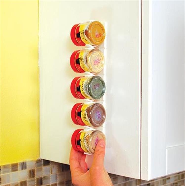 4PCS/ Clip N Store Home Kitchen Organizer Stick Spice Rack Storage Gripper Holder Kitchen Gadgets Cooking tools