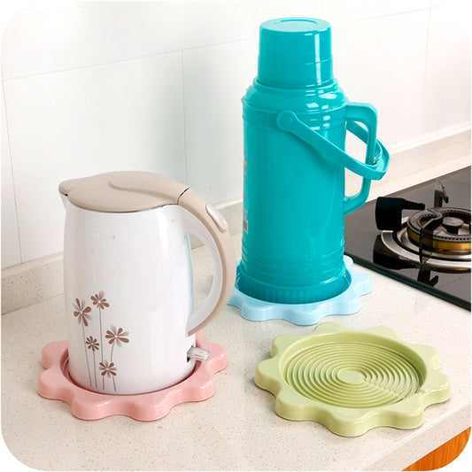 Hot Water Bottle Pad Warm Water Bottle Tray Household Hot Water Bottle Heat-Proof Pad Insulation Pad Water Filter Tray