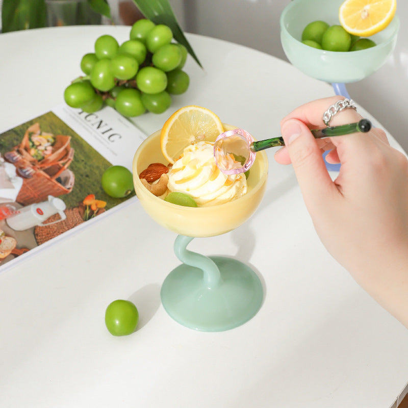 Ice cream cup milk tea milkshake dessert glass tall pudding ice cream bowl ice cream cup
